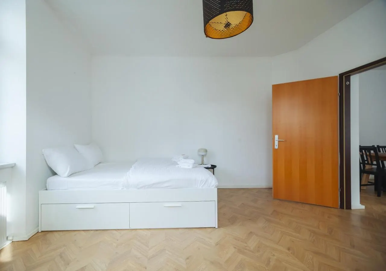 Malfatti Urban Oasis Apartment Vienna