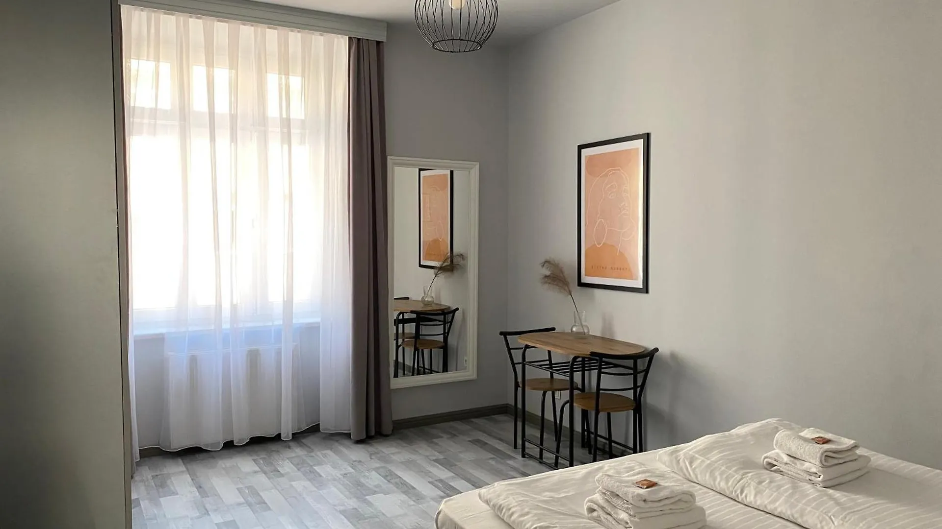 Malfatti Urban Oasis Apartment Vienna