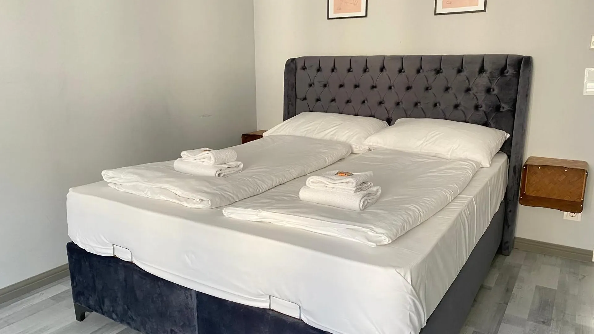 Malfatti Urban Oasis Apartment Vienna