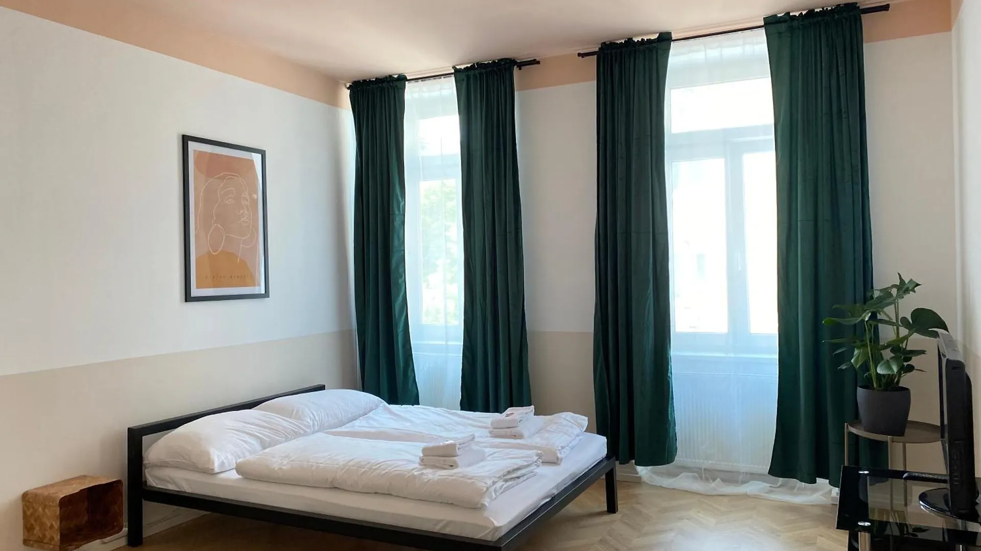 Malfatti Urban Oasis Apartment Vienna Austria