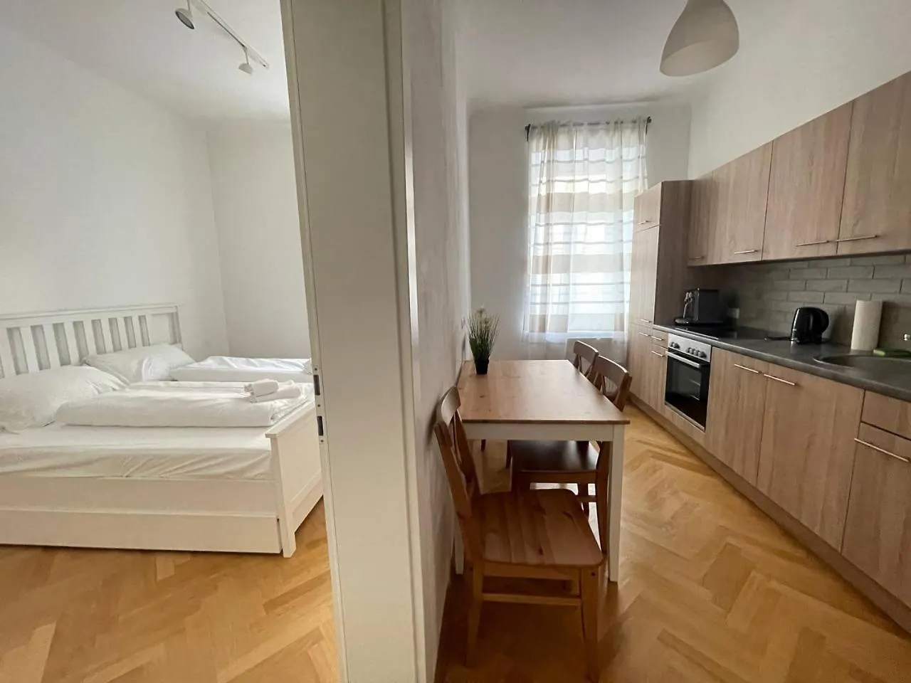 Malfatti Urban Oasis Apartment Vienna