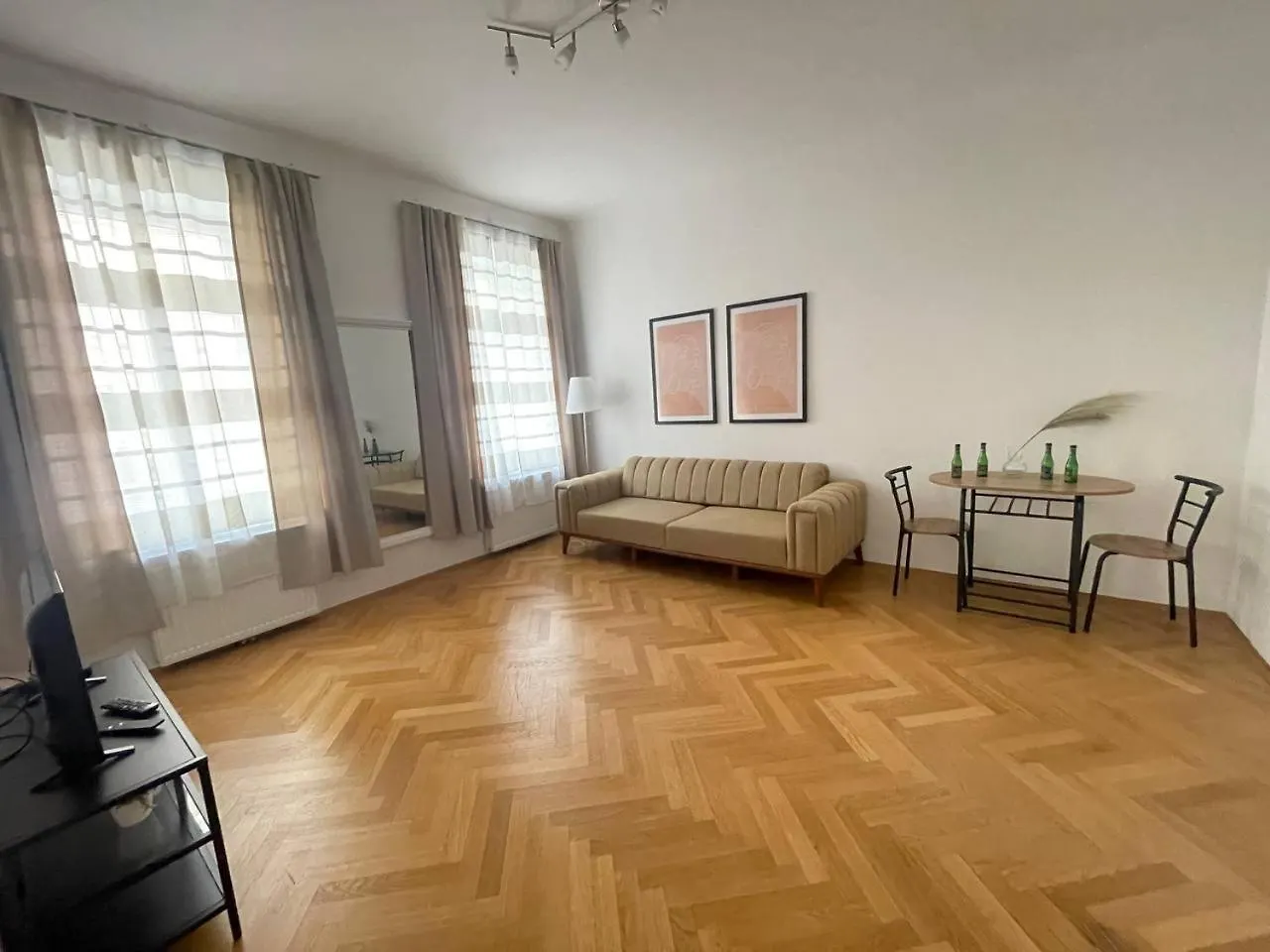 Malfatti Urban Oasis Apartment Vienna