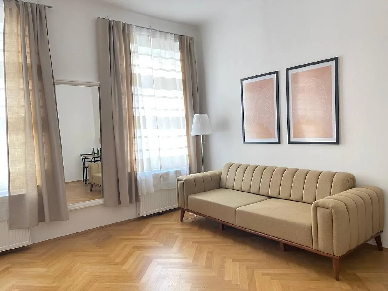 Malfatti Urban Oasis Apartment Vienna