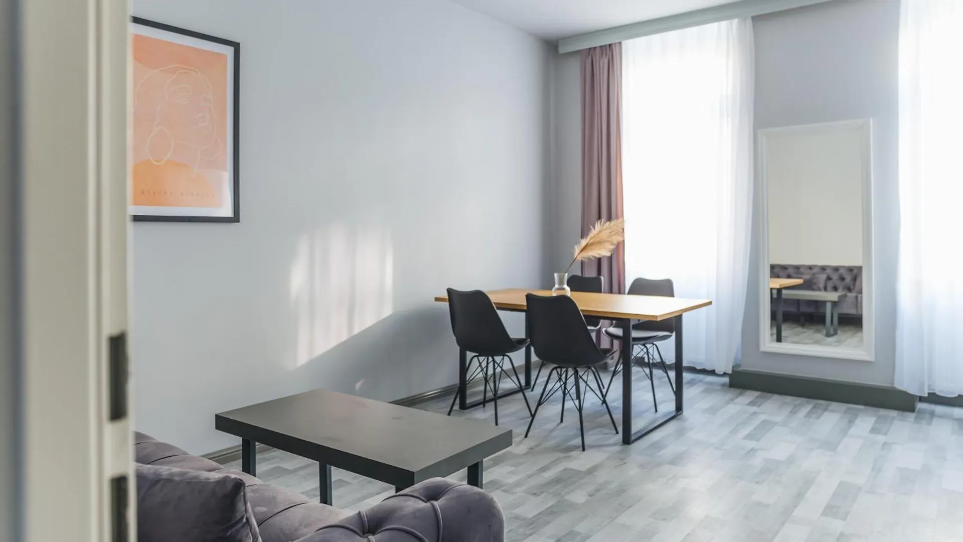 Malfatti Urban Oasis Apartment Vienna