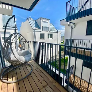  Apartment Modern With Balcony & Free Parking - Nearby Metro