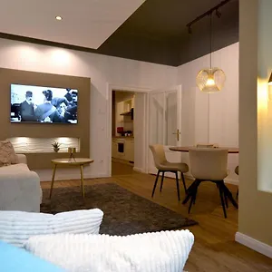  Apartment Meetsleopold